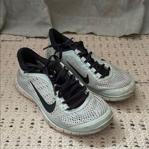 Nike Women's Black and White Running Shoes